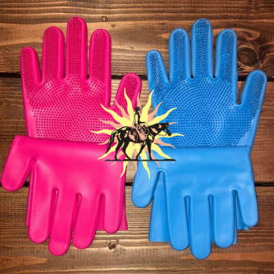 Cowgirl Central Scrubbies Grooming Gloves